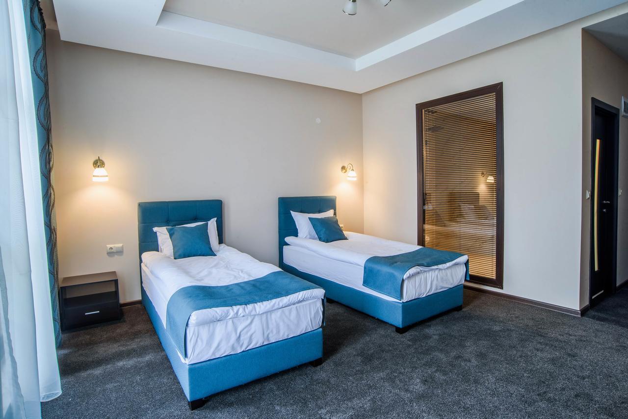 Park-Hotel Yambol المظهر الخارجي الصورة